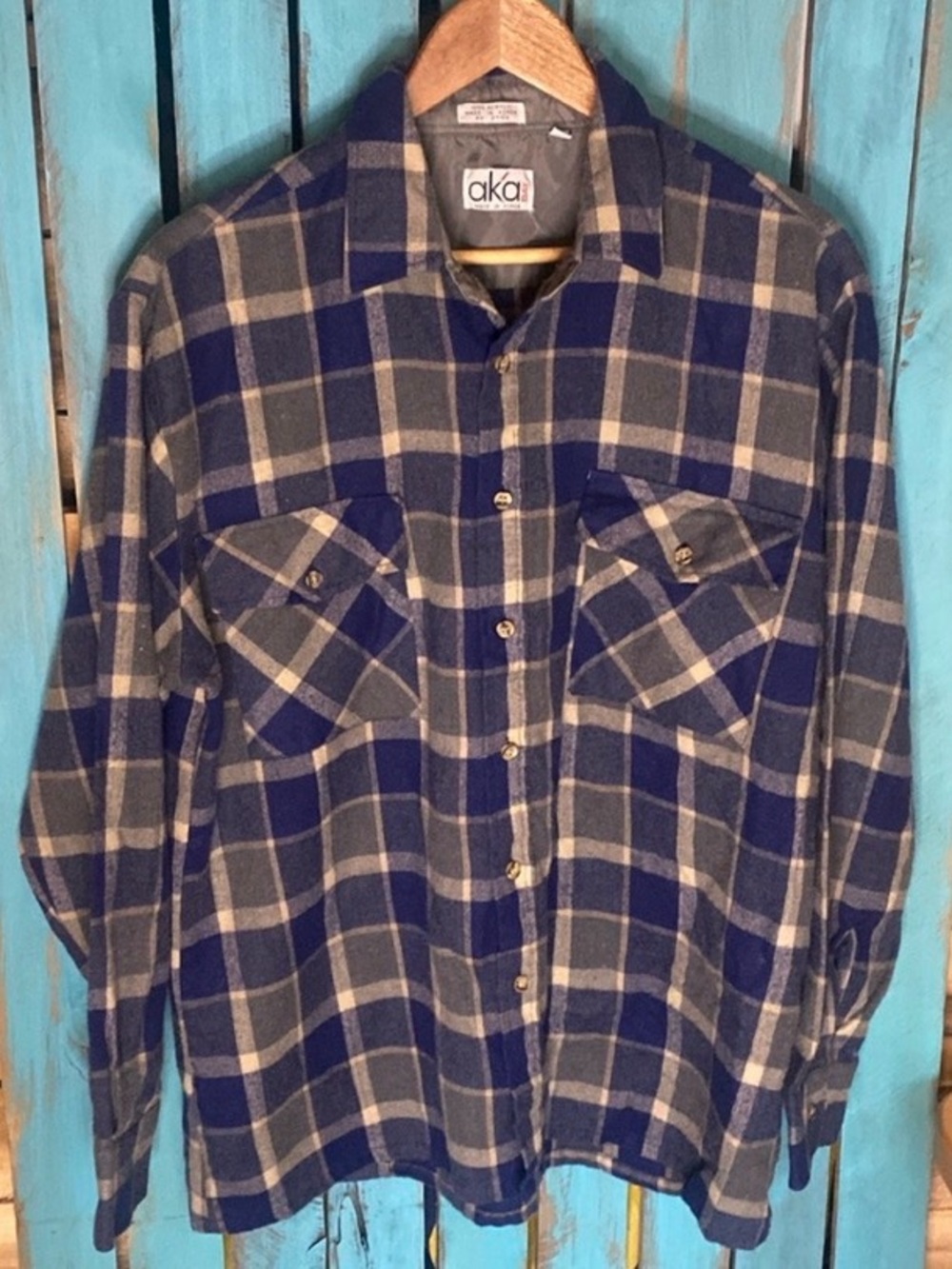 Vintage AKA Bay acrylic plaid flannel size large blue green cream acrylic